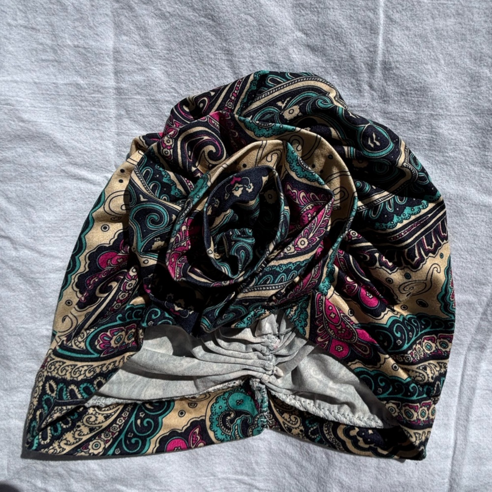 Head cover with flower boho